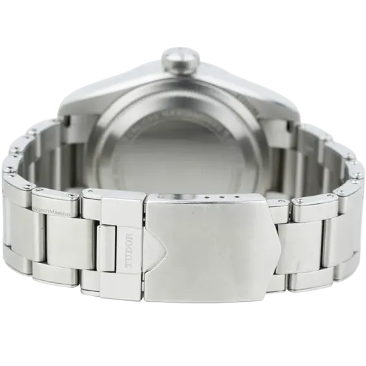 Tudor-Black-Bay-GMT-41mm-Red-Blue-Bezel-5